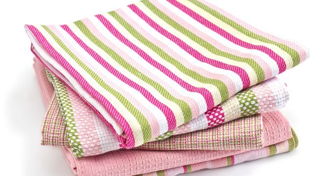 الحفاظ على مناشف مطبخك بحلة جيدة لفترة طويلة من دون ان تتلف