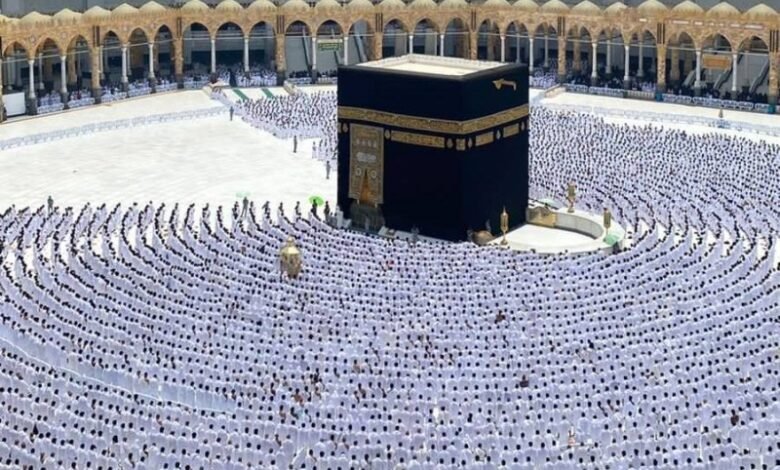 «الحج والعمرة»: يُسمح للمعتمرين باصطحاب أطفالهم أقل من 5 أعوام دون تصريح