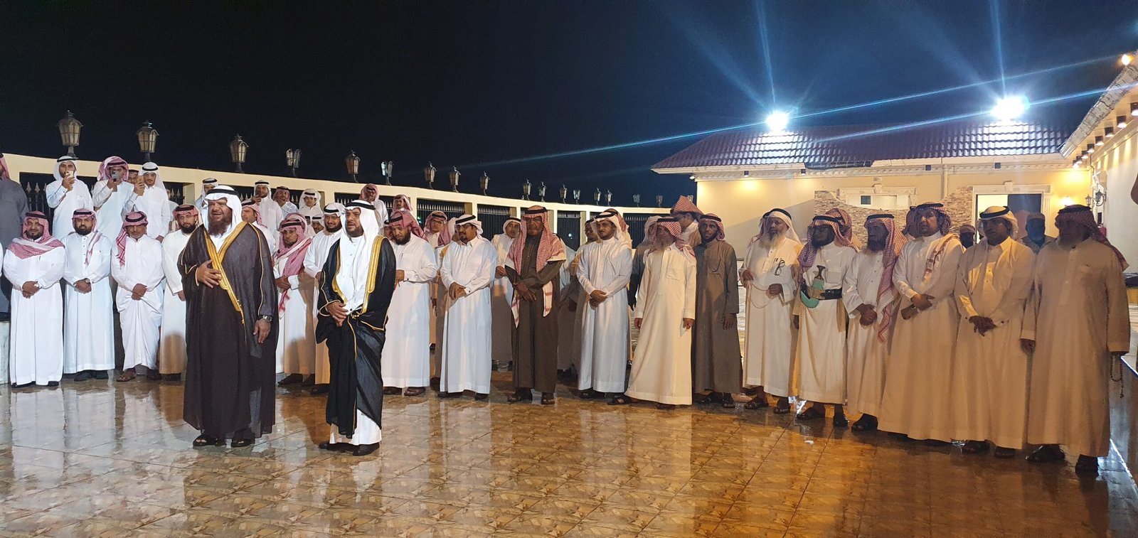 الشاب عمر مسعود مقنع المشنوي الفيفي يحتفل بزواجه 