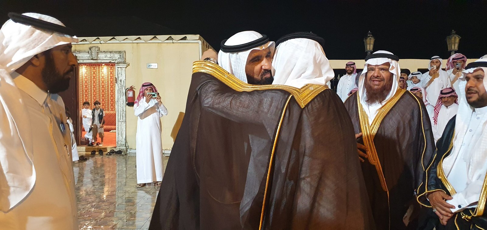 الشاب عمر مسعود مقنع المشنوي الفيفي يحتفل بزواجه