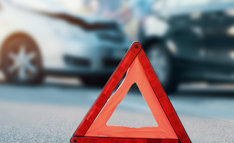 ماذا تفعل بعد وقوع حادث سيارة؟