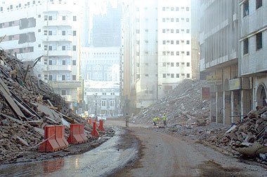 قفا نبك من ذكرى المنازل هدمت بشامية كانت عوامر بالناس
