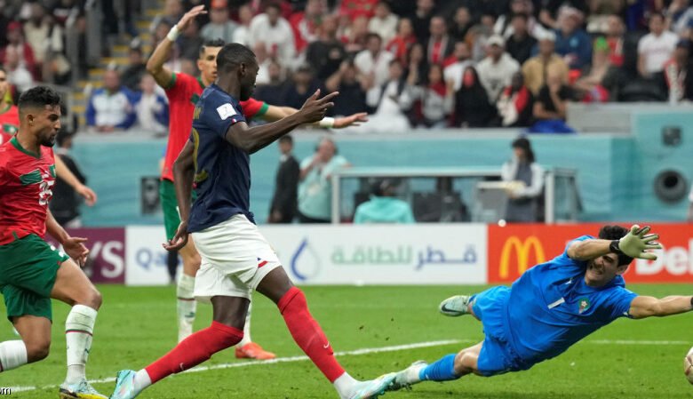 ثنائية فرنسية تنهي مغامرة المغرب