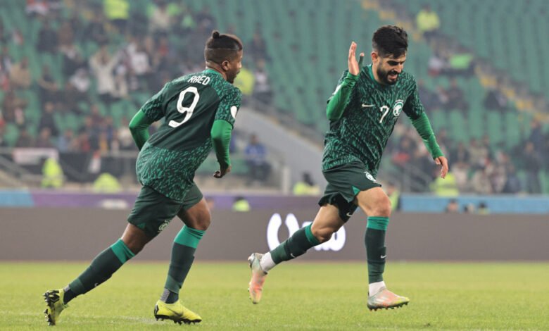 «خليجي 25».. الأخضر ينطلق بثنائية اليمن