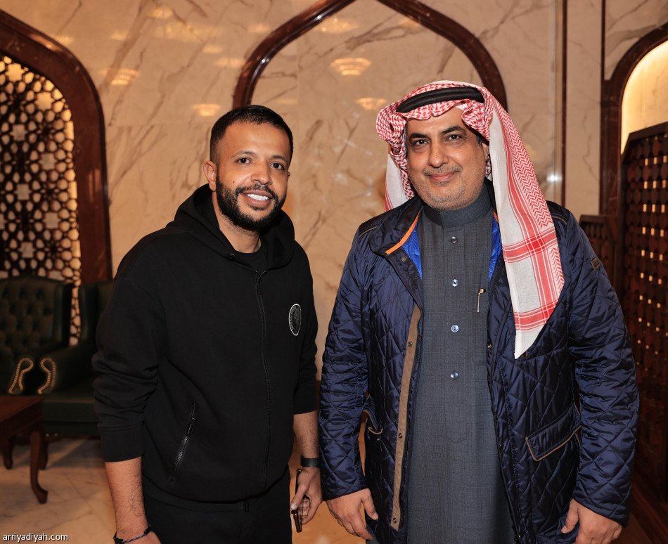 بعثة الأخضر تصل إلى العراق