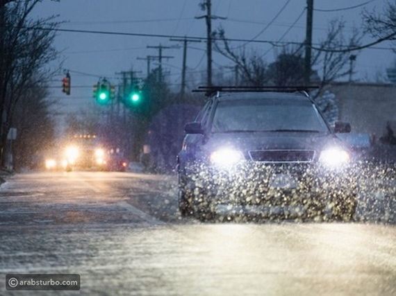 لسلامتك كيفية القيادة بحرفية أثناء عاصفة شتوية
