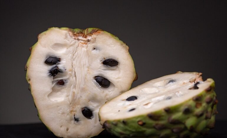 فوائد لا تصدق لفاكهة القشطة