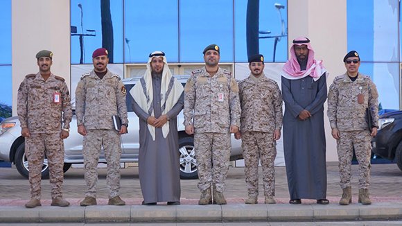 زيارة وفد رسمي من قيادة المنطقة الشماليه الغربية لجامعة فهد بن سلطان