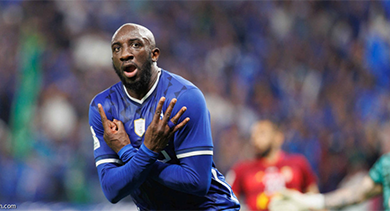 ماريجا يعبر بالهلال إلى نصف نهائي آسيا