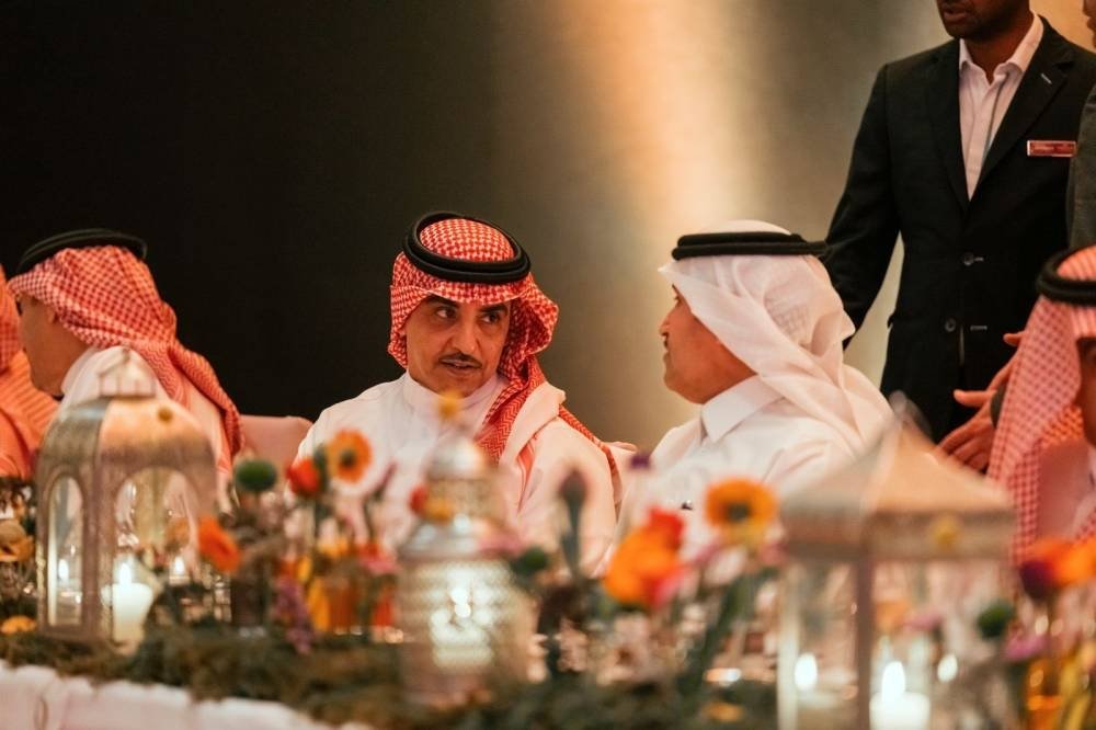 الوزير الدوسري يدعو لتشكيل «إعلام وطني»