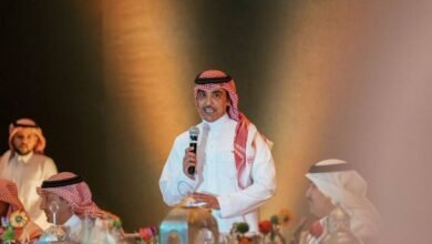 الوزير الدوسري يدعو لتشكيل «إعلام وطني»