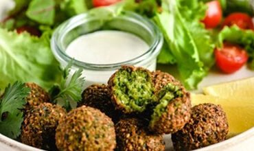 طريقة عمل الطعمية بالحمص والفول