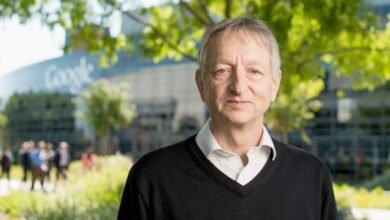 استقالة عرّاب الذكاء الاصطناعي بسبب مخاطره