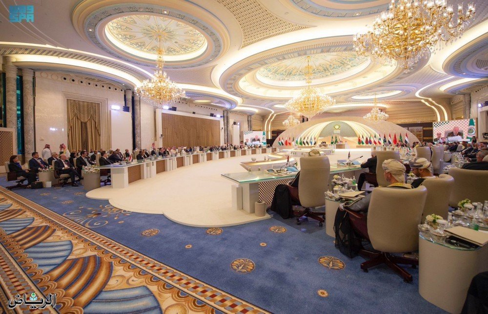 انطلاق أعمال "القمة العربية" الـ 32