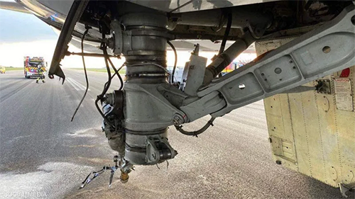 بالفيديو.. طائرة شحن تنجو من كارثة بعد رصد "خلل مبكر"