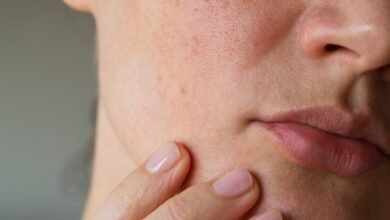 كيف أخفي مسامات الوجه