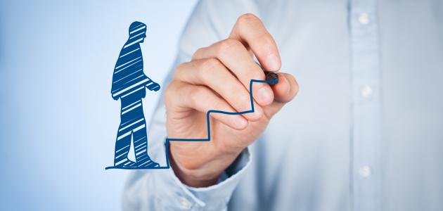 بين الجمود وتحسين الذات