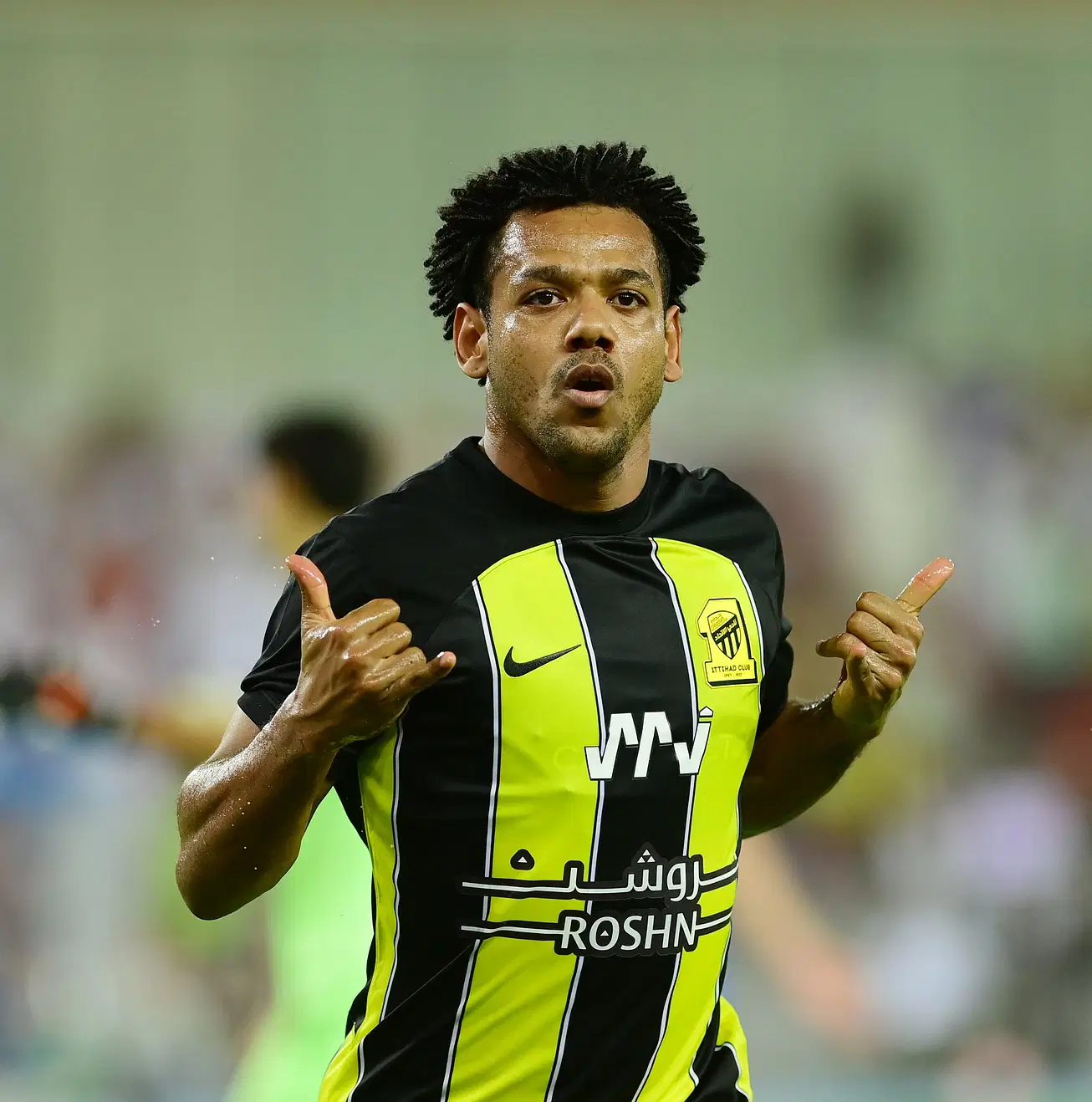 الهلال يحسم الكلاسيكو بريمونتادا مثيرة