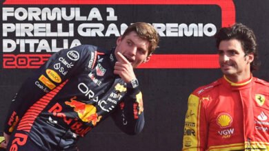 عصابة تداهم سائق فيراري