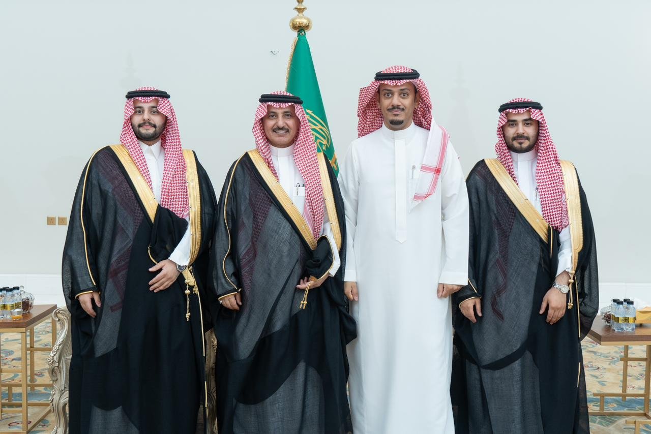 الأستاذ: يحيى بن هادي فرحان العبدلي يحتفل بزواج أبناءه