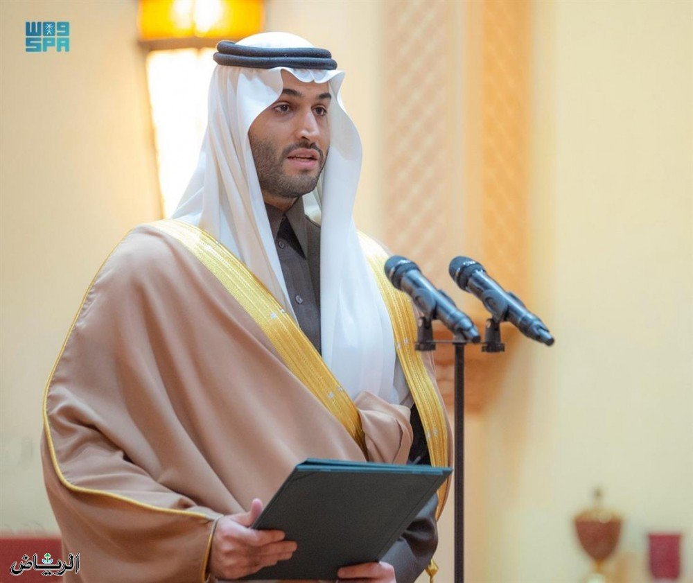 أمام خادم الحرمين وبحضور ولي العهد .. أصحاب السمو الملكي الأمراء يؤدون القسم