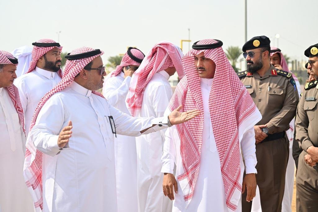 محافظ ضمد يتفقّد موقع مهرجان " عذق " الرابع