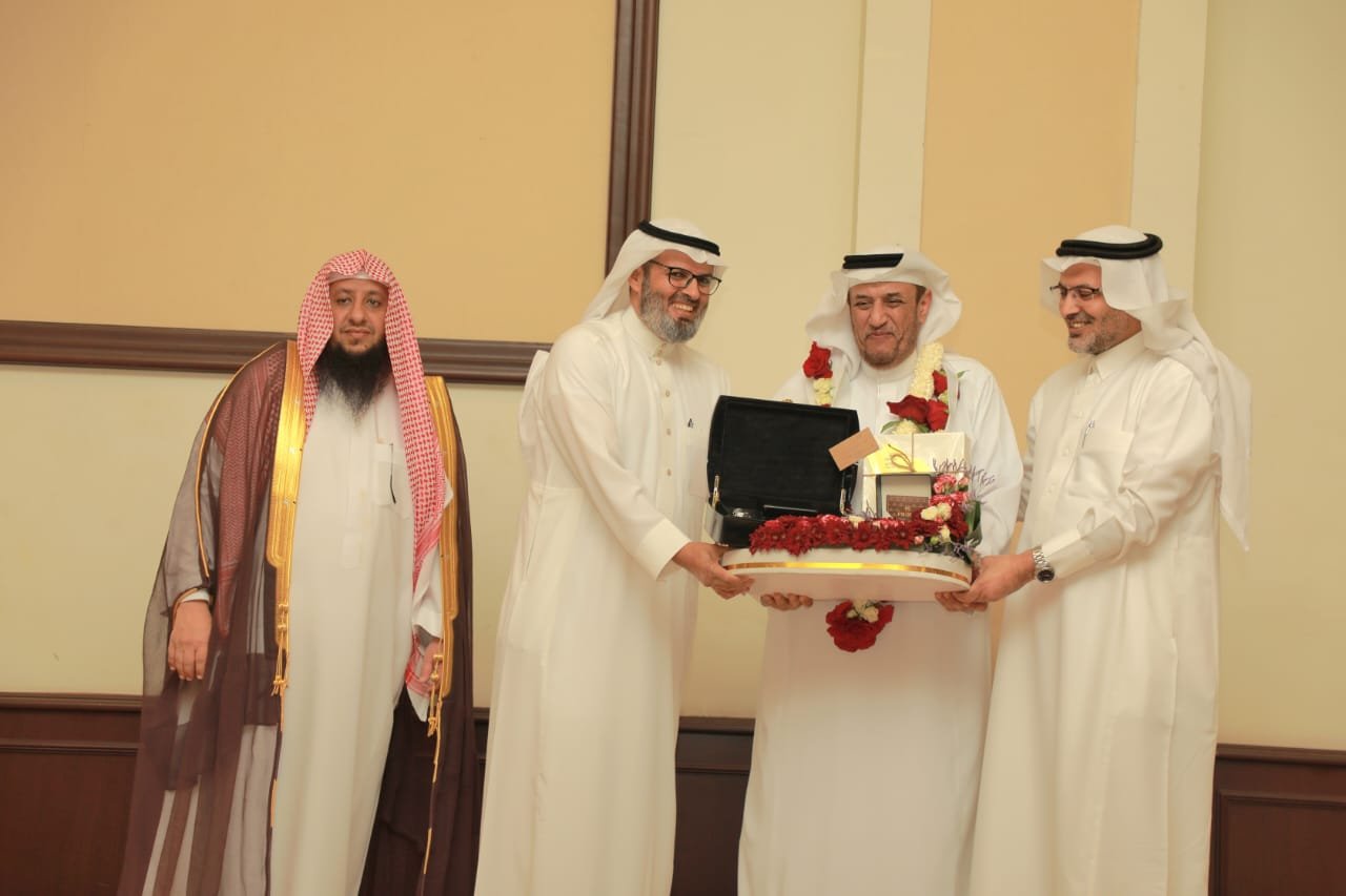 الخسافي يودع التعليم بعد 37 عاما من العطاء و التميز