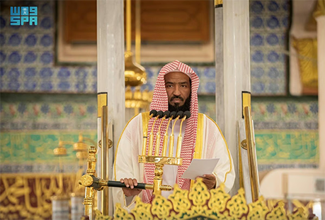 إمام المسجد النبوي : الإمامة أصل استقرت عليه قواعد الملة