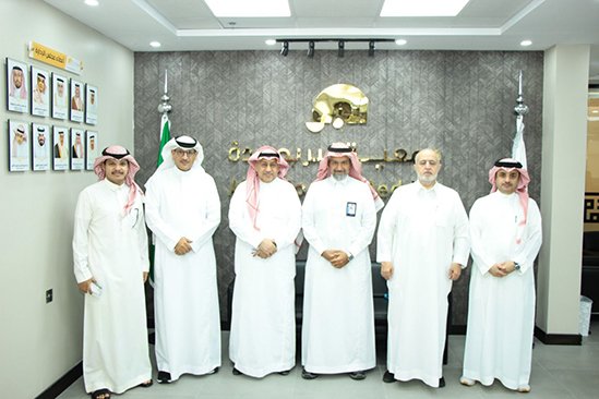 أمانة جدة وجمعية البر يبحثان تعزيز شراكتهما المجتمعية ودعم البرامج المقدمة للمستفيدين