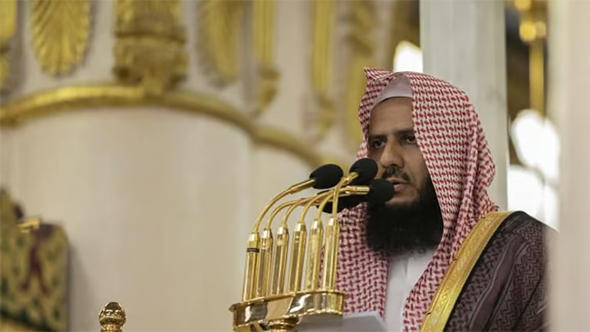 المهنا" يخطب الجمعة بالجبل الأسود ويؤم المصلين