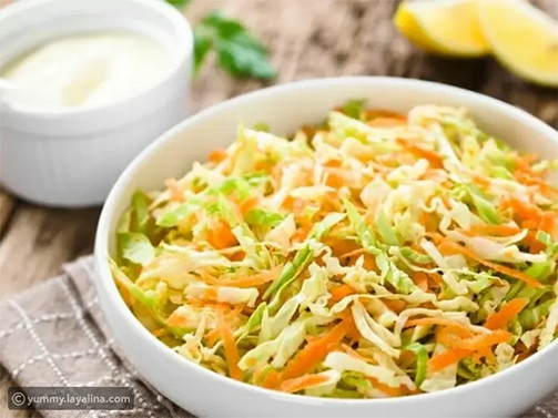 سلطة الملفوف والجزر الصحية