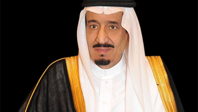 خادم الحرمين الشريفين يعتمد رمز عملة الريال السعودي