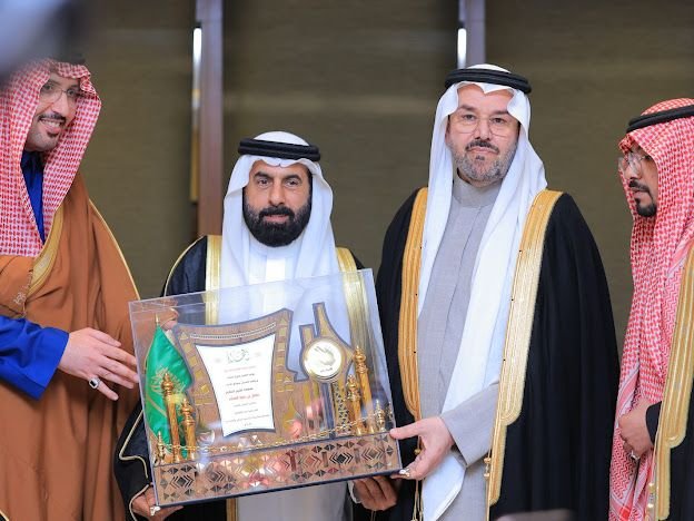 تحت رعاية صاحب السمو الملكي الأمير مشعل بن محمد تكريم رواد التطوع في حفلٍ مجتمعي بالرياض