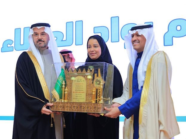 تحت رعاية صاحب السمو الملكي الأمير مشعل بن محمد تكريم رواد التطوع في حفلٍ مجتمعي بالرياض