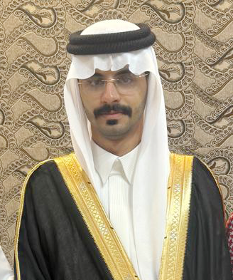 د. الفيفي يحتفل بعقد قرانه