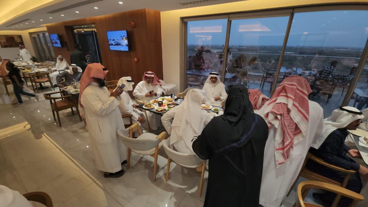 جمعية المتقاعدين بجازان تنظم حفلًا للإفطار الجماعي بمدينة جيزان