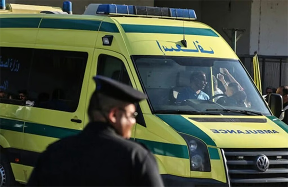 حادث مأساوي في مصر: "صاروخ" رمضاني يحرق شقة ويودي بحياة فتاة ويوقع إصابات