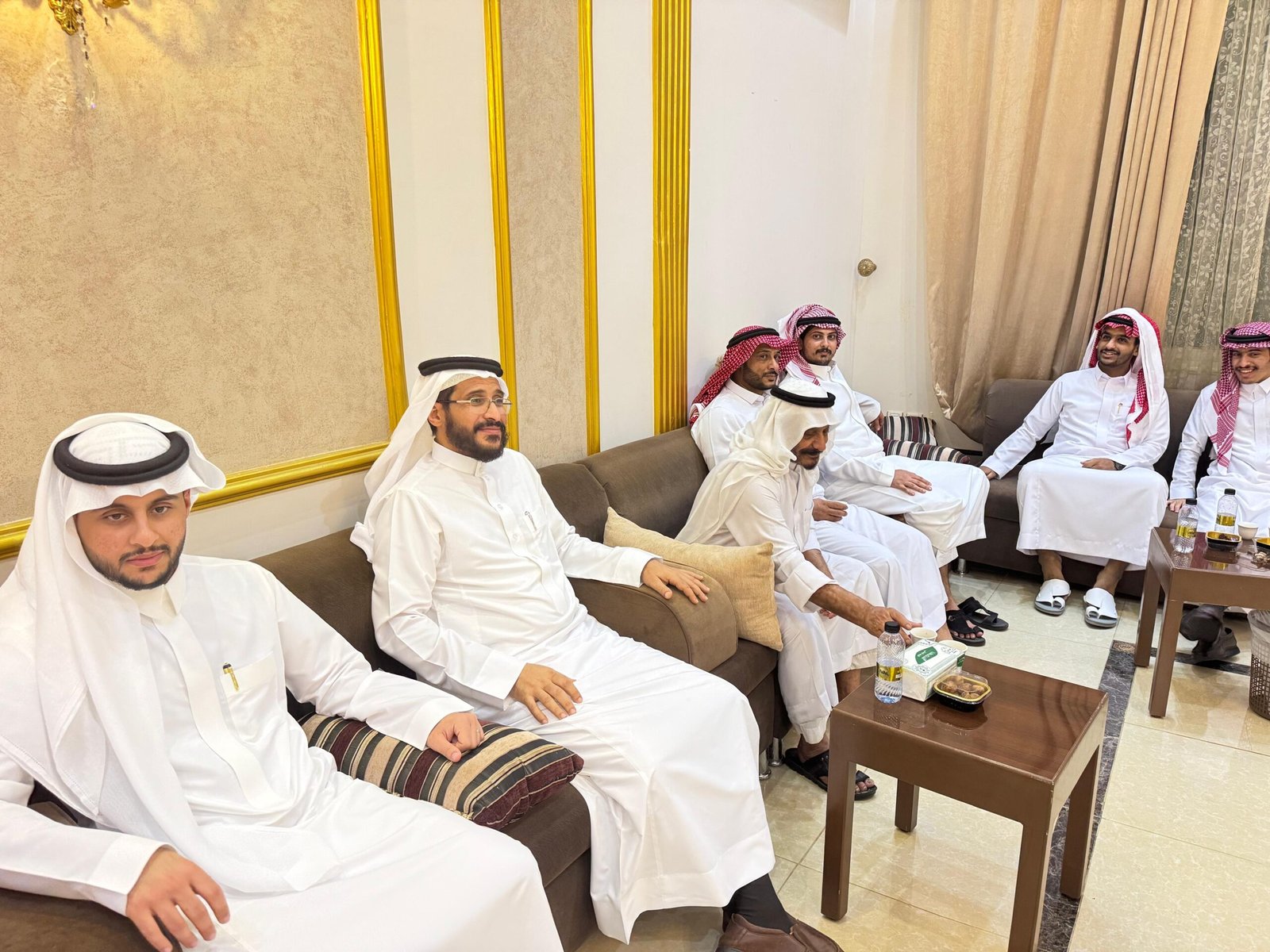 أفراح الفيفي في قاعة خيال ابها ..