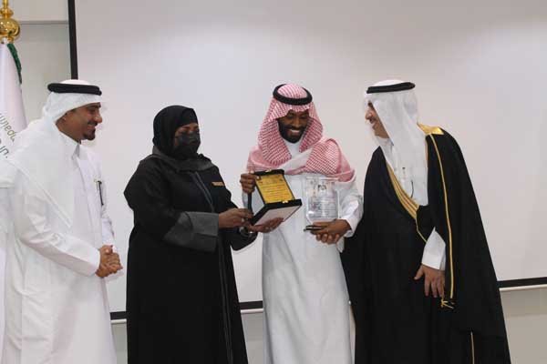 فريق فعاليات المجتمع ينظم لقاء “التطوع.. قيم تُلهم وأثر يستمر”