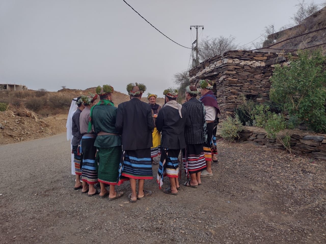 أعضاء ملتقى الريف الجبلي يزورون متحف تراثيات بلغازي بمحافظة العيدابي