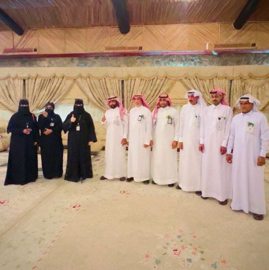 قائد نجوم السياحة بالمنطقة الغربية ومدير نادي نجوم السياحة بالقنفذة في زيارة إلى الليث