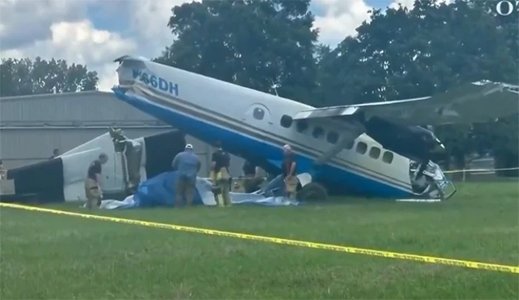 تحطم طائرة تقل 20 شخصاً في ولاية تينيسي الأمريكية