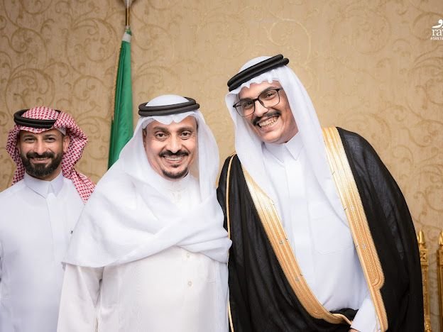 الشيخ : عبدالرحمن طاهر جماح يزف إبنه عبدالله للقفص الذهبي