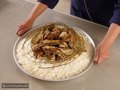 الحنيذ: ما هو وكيف تطبخينه بأنواعه؟