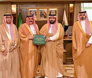 أمير منطقة جازان يشهد توقيع اتفاقيات انضمام مدينة جيزان وثلاث محافظات لبرنامج المدن الصحية