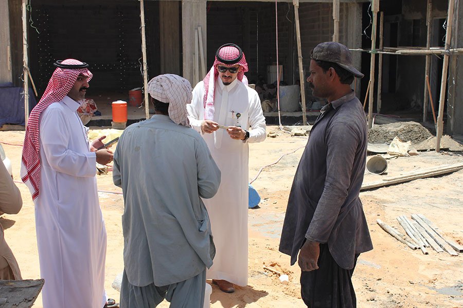 مكتب العمل ببريدة يطلق حملة ميدانية لمتابعة تطبيق قرار حظر العمل تحت أشعة الشمس