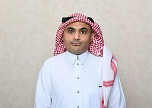 الكفاءة الوطنية الدكتور : الموينع مديرًا عامًا لمكتب سمو أمير جازان