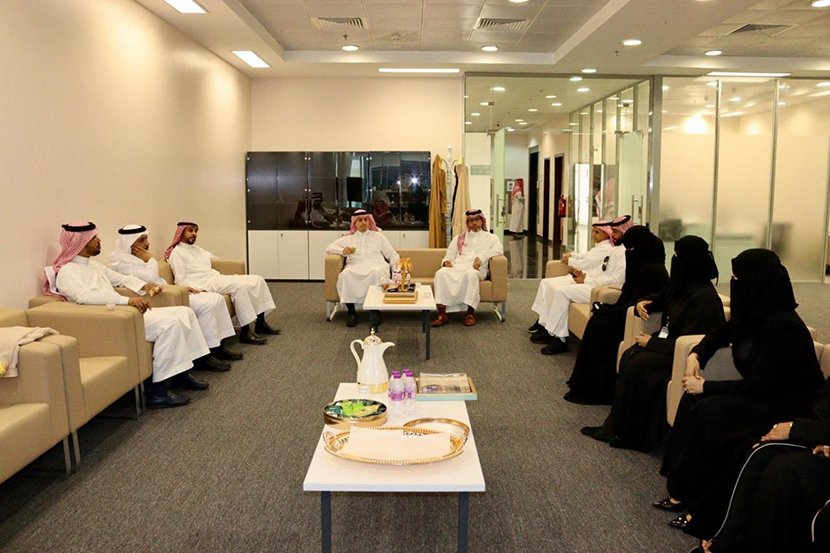 وكيل وزارة الموارد البشرية والتنمية الاجتماعية لتنمية المجتمع يزور فرع الوزارة بجازان ومركز التنمية الاجتماعية