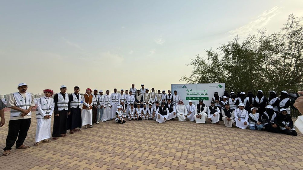 غرس الشتلات في منتزه قرضة بفيفاء.. مبادرة بيئية تعزز الاستدامة