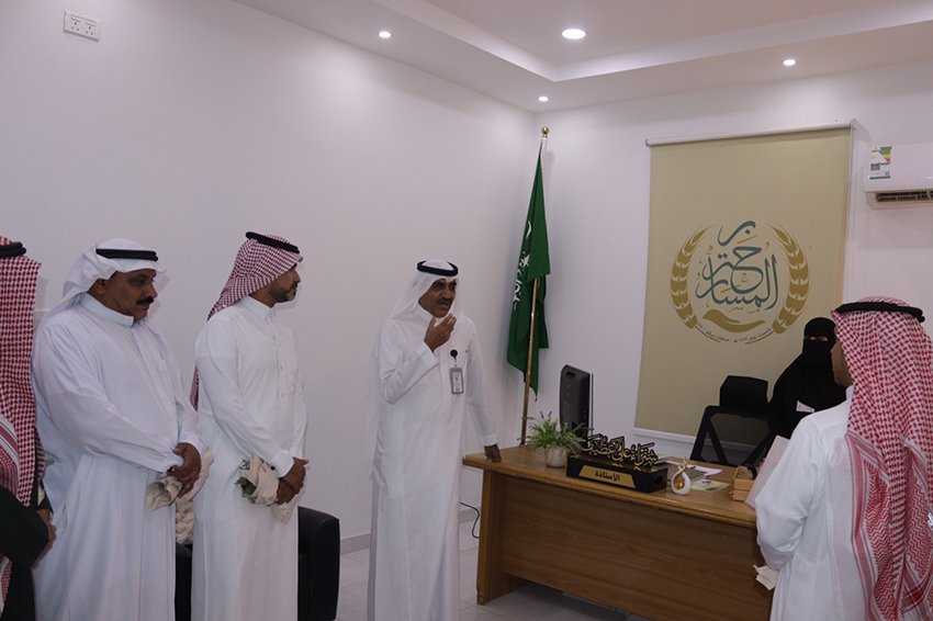 مدير مركز التنمية الاجتماعية بجازان يدشن عدد من المبادرات في اليوم العالمي للعمل الإنساني لجمعية بر المسارحة